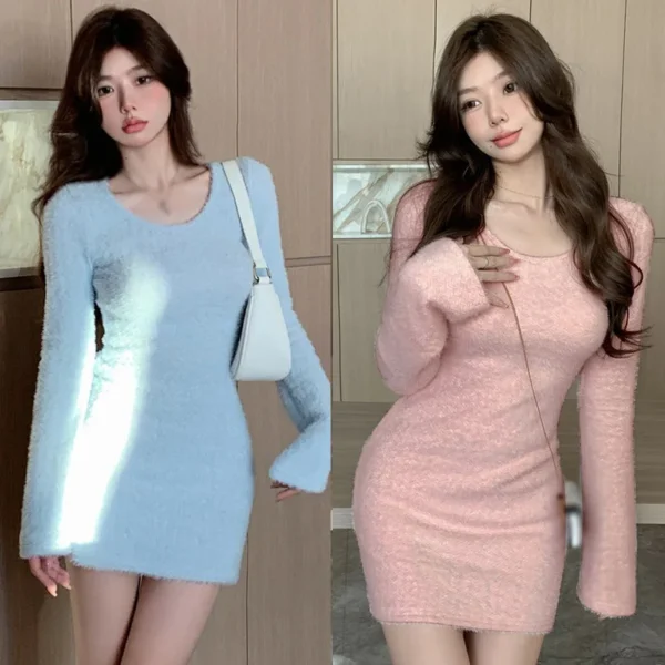 Knit Dress: Slim V-Neck Long Sleeve Bodycon