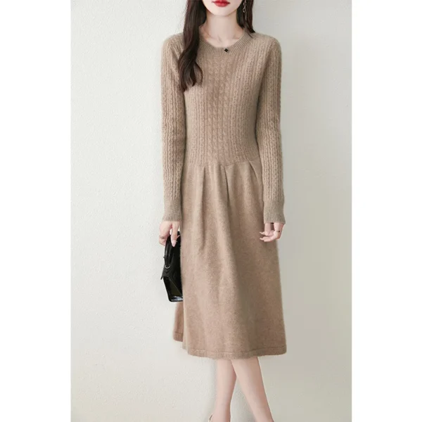 Knit Dress: 100% Wool, Slim Fit, Long Sleeved - Image 5